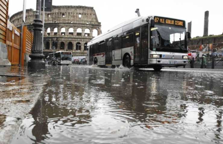 Pioggia ai Fori Imperiali